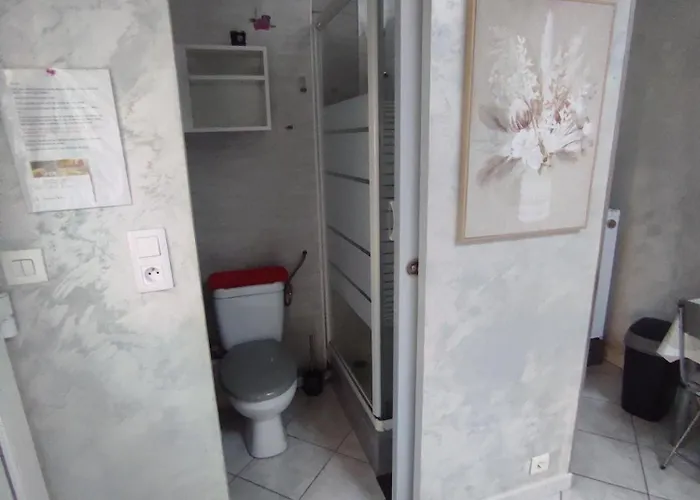 D'hotes - Les Orchidees 3*